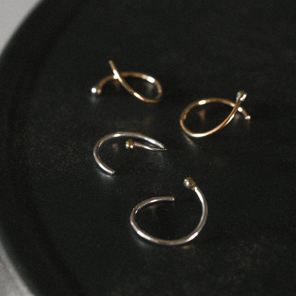 【elaia/エライア】 ピアス Silver925/K14ゴールドフィルド K14 コンビカラー ロール フックピアス オリジナルボックス/巾着付き