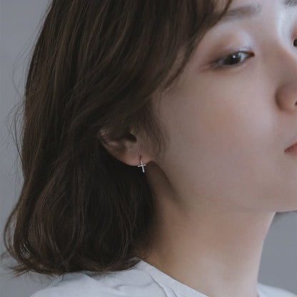【elaia/エライア】ピアス Silver925/K14ゴールドフィルド クロス フックピアス オリジナルボックス/巾着付き