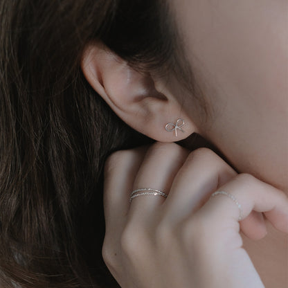 【elaia/エライア】ピアス Silver925/K14ゴールドフィルド リボン 貝パール バックキャッチピアス スタッドピアス オリジナルボックス/巾着付き
