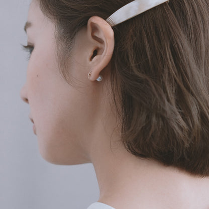【elaia/エライア】ピアス Silver925/K14ゴールドフィルド リボン 貝パール バックキャッチピアス スタッドピアス オリジナルボックス/巾着付き