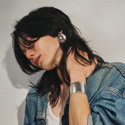 【LIMITED NUMBER】Vintage Like ブレスレット ニッケルフリー メタル フラット ワイド プレート インナー ドロー ハーフバングル