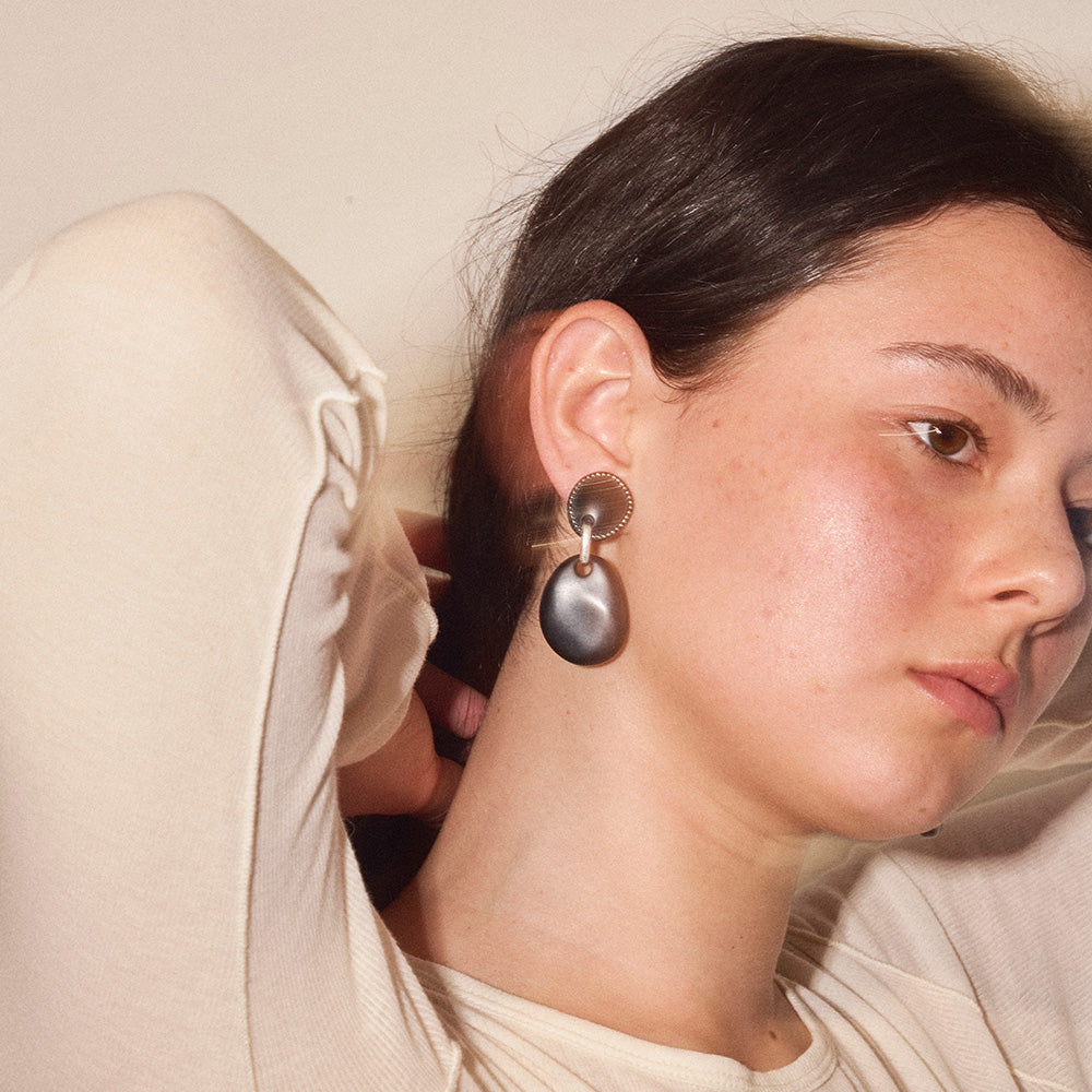 【LIMITED NUMBER/リミテッドナンバー】MELLOW ホマイカ ダブル オーバル マーブル カラー クリップイヤリング シリコンカバー付き