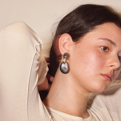 【LIMITED NUMBER/リミテッドナンバー】MELLOW ホマイカ ダブル オーバル マーブル カラー クリップイヤリング シリコンカバー付き