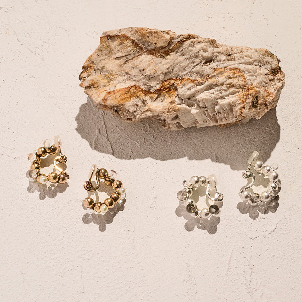 【LIMITED NUMBER/リミテッドナンバー】MELLOW パール クリア ミックス バブル フープ風 クリップイヤリング シリコンカバー付き