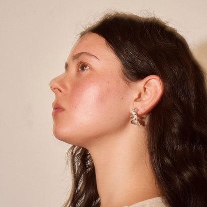 【LIMITED NUMBER/リミテッドナンバー】MELLOW パール クリア ミックス バブル フープ風 クリップイヤリング シリコンカバー付き