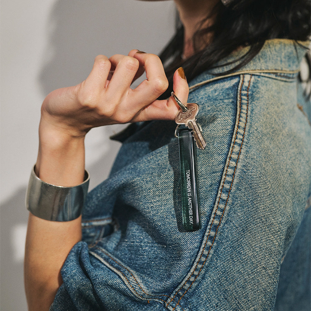【LIMITED NUMBER】Vintage Like-KEY CHARM ホテルキー メッセージ マーブル クリア カラー カラビナ キーリング