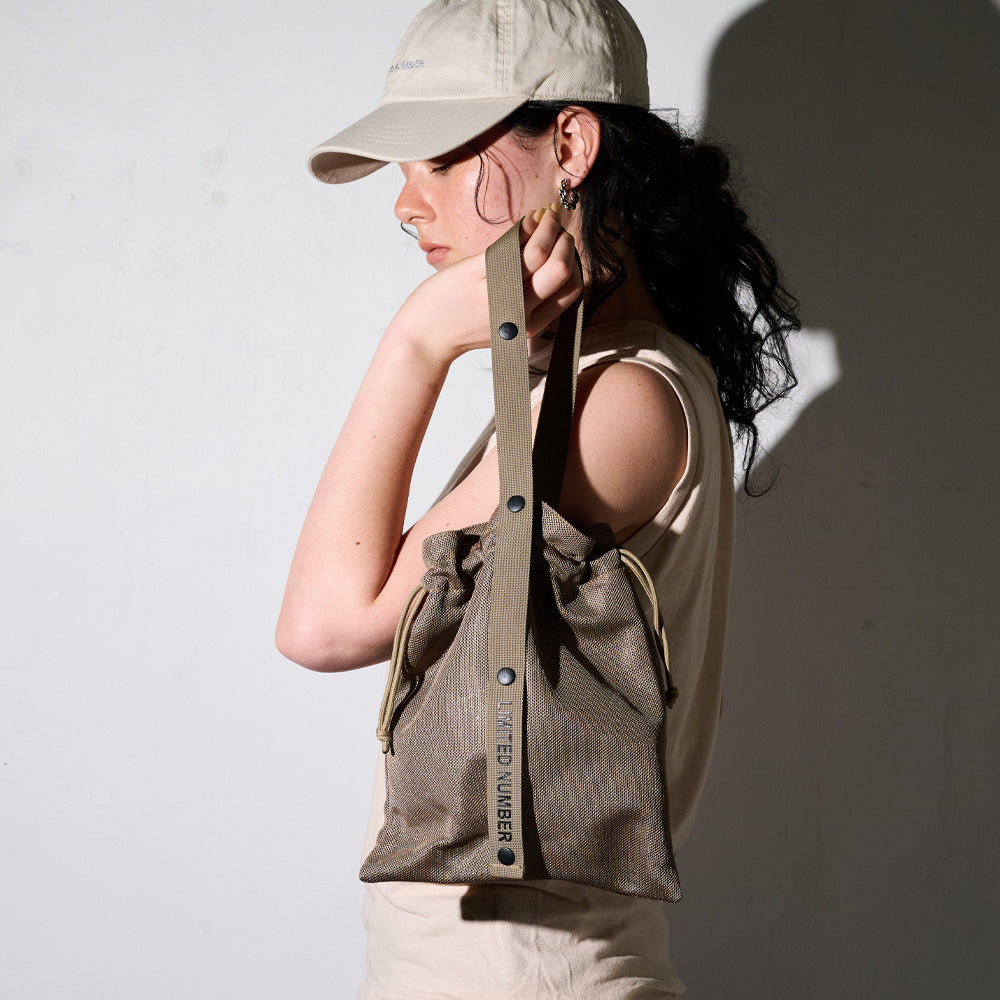 【LIMITED NUMBER】バッグ ロゴ ワンハンドル 巾着バッグ 鞄