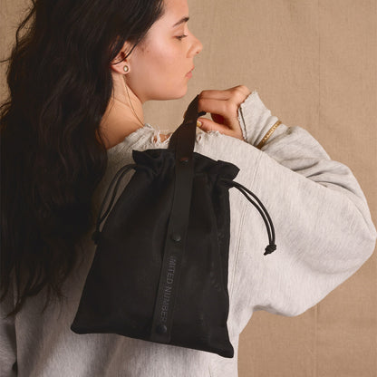 【LIMITED NUMBER】バッグ ロゴ ワンハンドル 巾着バッグ 鞄