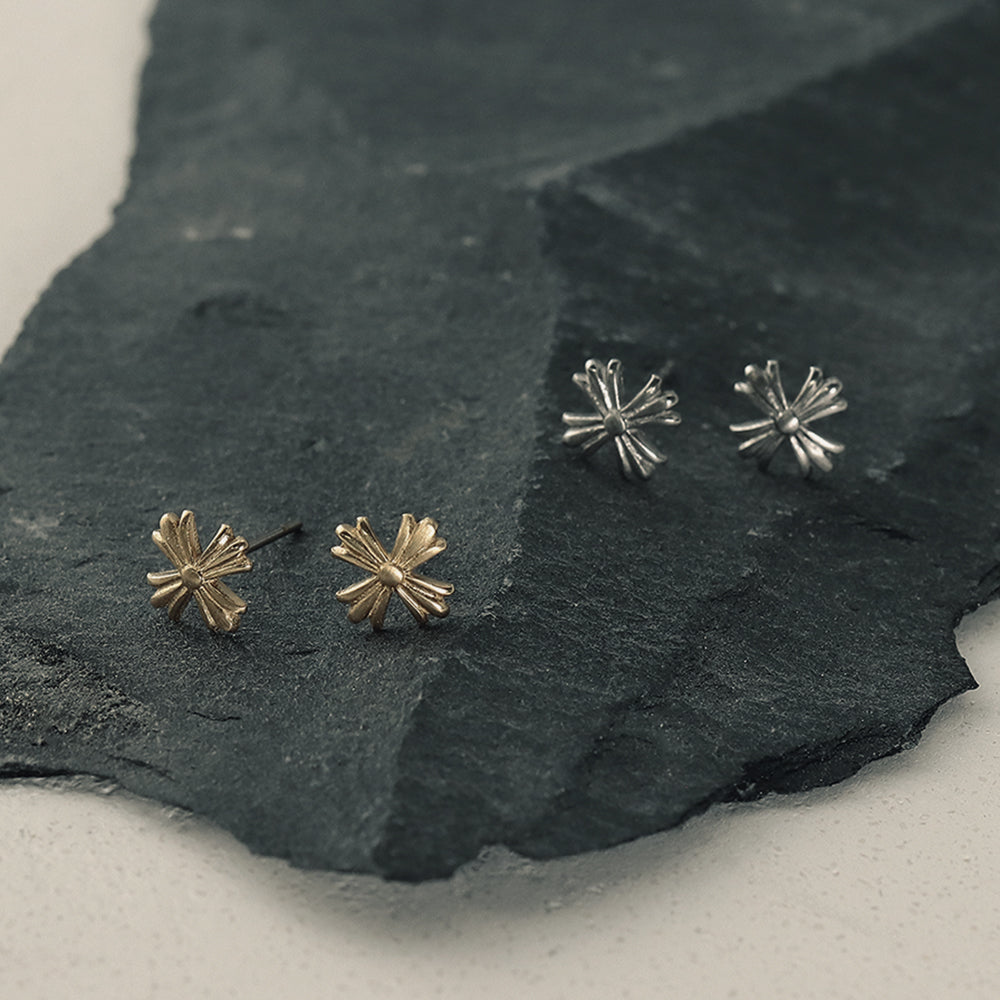 【LIMITED NUMBER】STAINLESS collection ピアス メタル ミニ クロス スタッドピアス