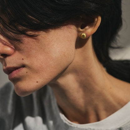 【LIMITED NUMBER】STAINLESS collection ピアス メタル ミニ フラワー コンチョ 菊 スタッドピアス