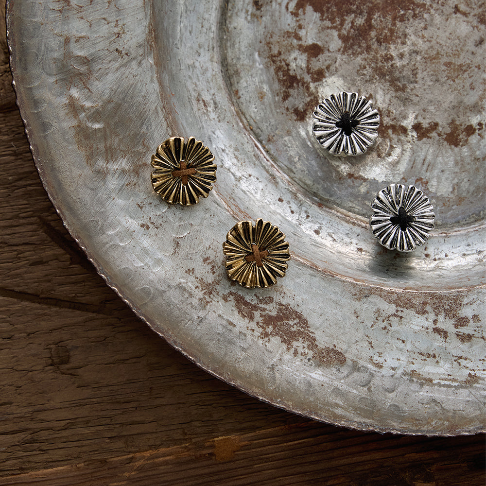 【LIMITED NUMBER】Vintage Like ピアス ニッケルフリー メタル フラワー クロス スエード風 リボン チタンポスト スタッドピアス