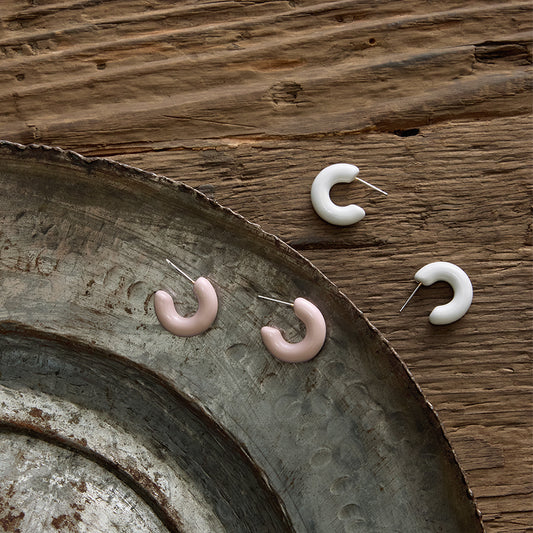 【LIMITED NUMBER】Vintage Like ピアス ニッケルフリー メタル パステルカラー C型 チタンポスト スタッドピアス