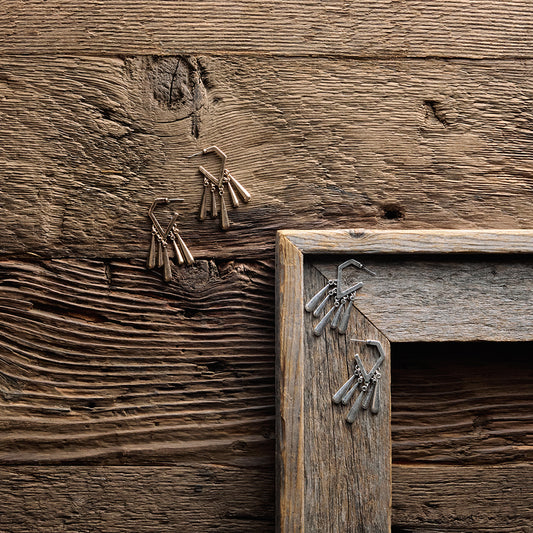 【LIMITED NUMBER】Vintage Like ピアス ニッケルフリー メタル ライン ドロップ フリンジ チタンポスト スタッドピアス