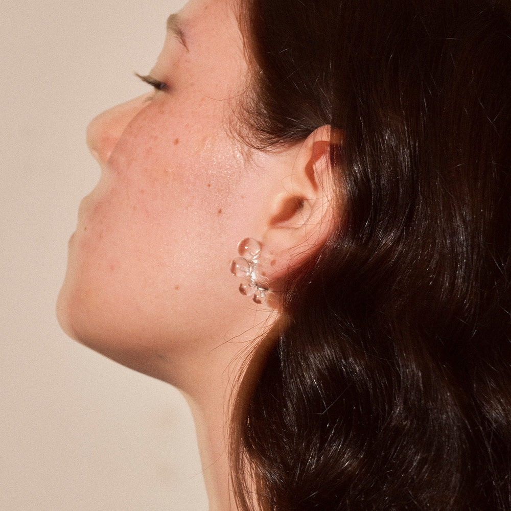 【LIMITED NUMBER/リミテッドナンバー】MELLOW クリア マーブル カラー ボール カーブライン チタンポスト スタッドピアス