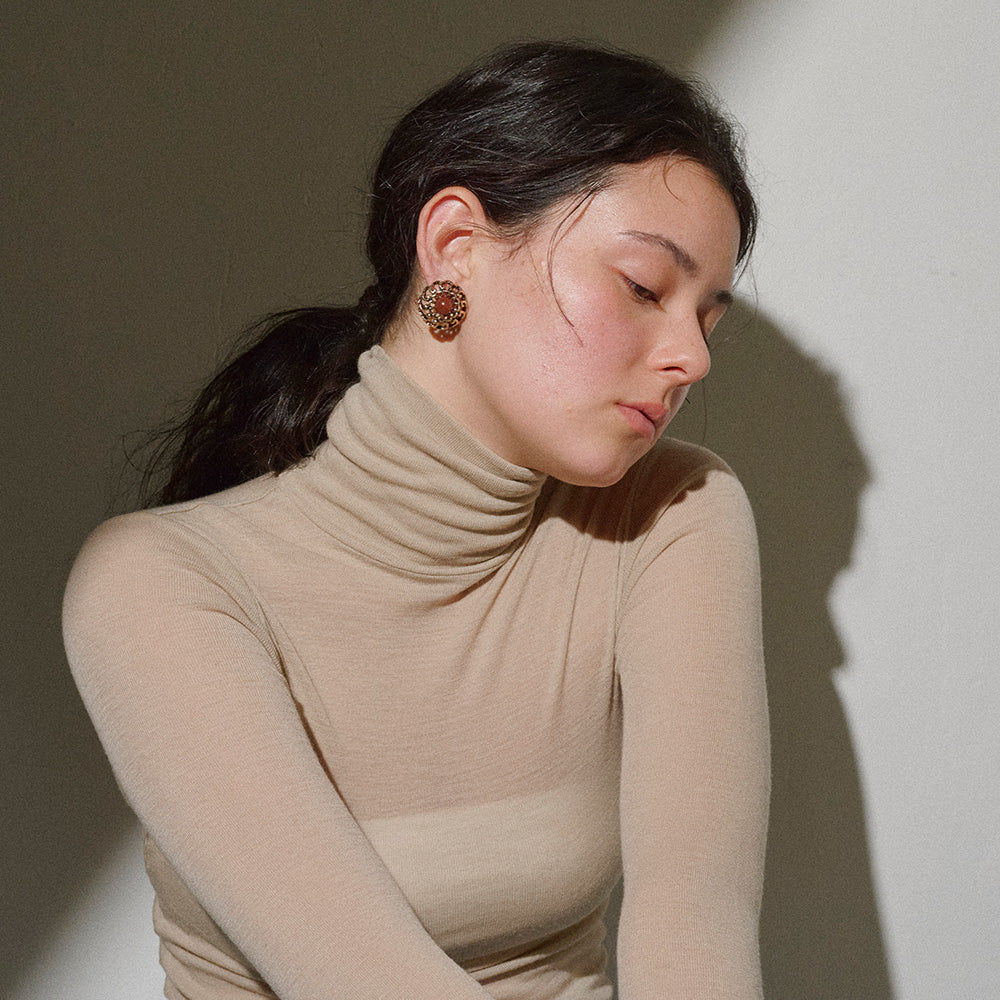 【LIMITED NUMBER/リミテッドナンバー】MELLOW 透かし アンティーク調 ボタン ストーンビーズ チタンポスト スタッドピアス