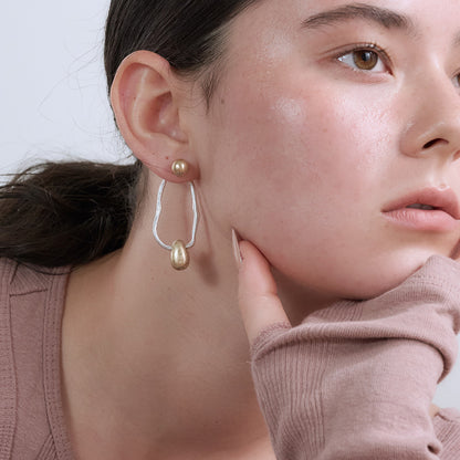 【LIMITED NUMBER/リミテッドナンバー】  MOON ピアス ニッケルフリー メタル オーバル リング コンビカラー ボール バックキャッチ 2way チタンポスト スタッドピアス