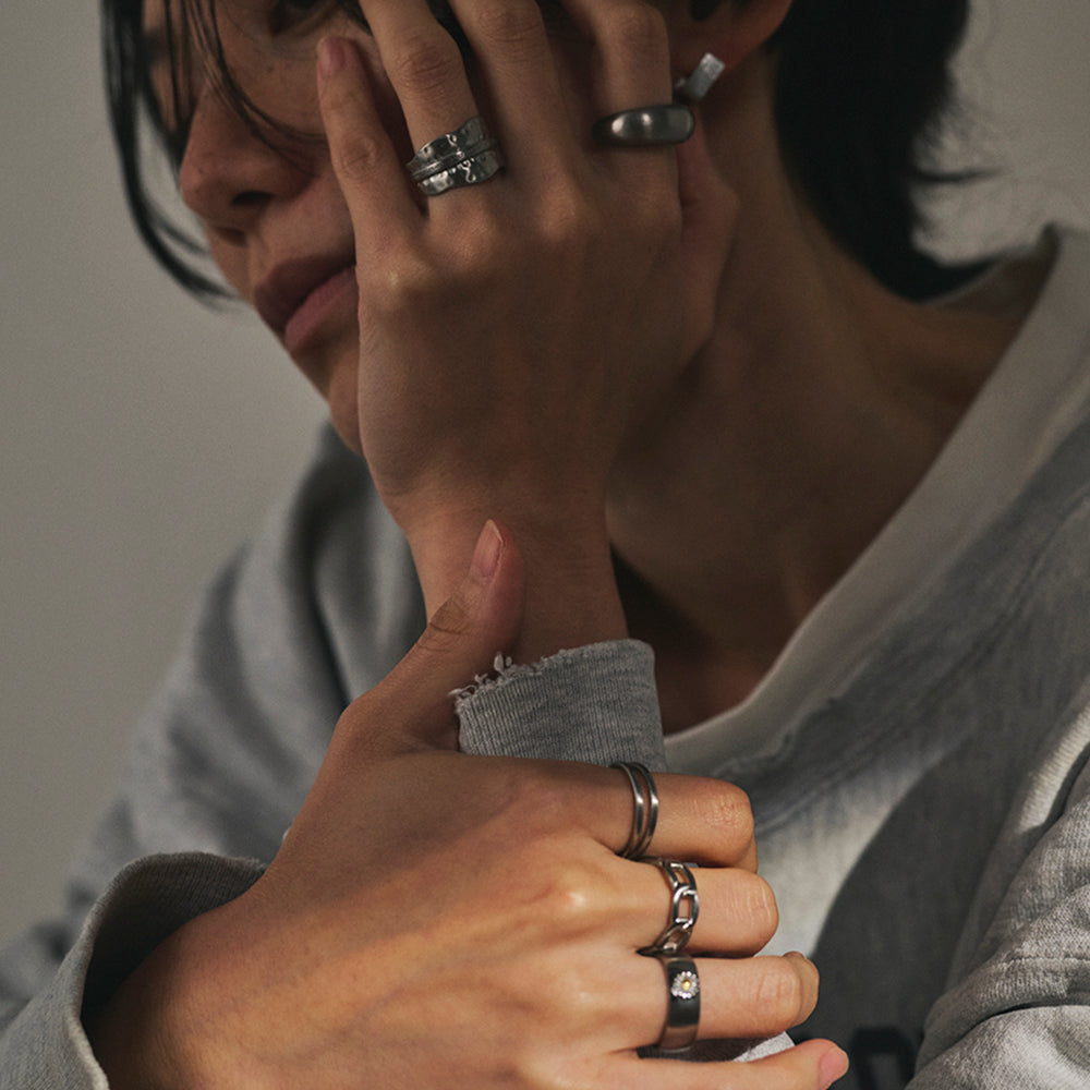 RUKA LOVEシリーズ・ブラックリング新品未使用　10号 RING – RUKA